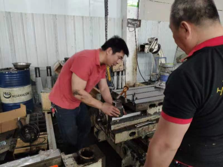 捷甬達(dá)CNC850立式加工中心維修